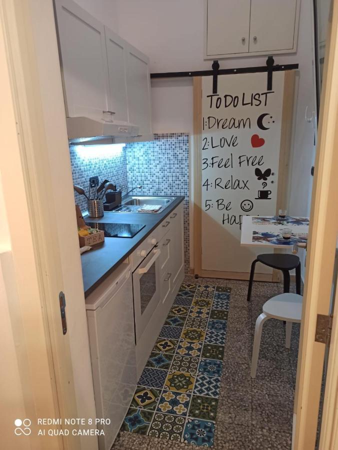 Appartamento Con Cortile A 30 Mt. Dal Mare باري المظهر الخارجي الصورة