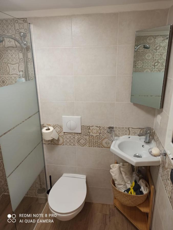 Appartamento Con Cortile A 30 Mt. Dal Mare باري المظهر الخارجي الصورة