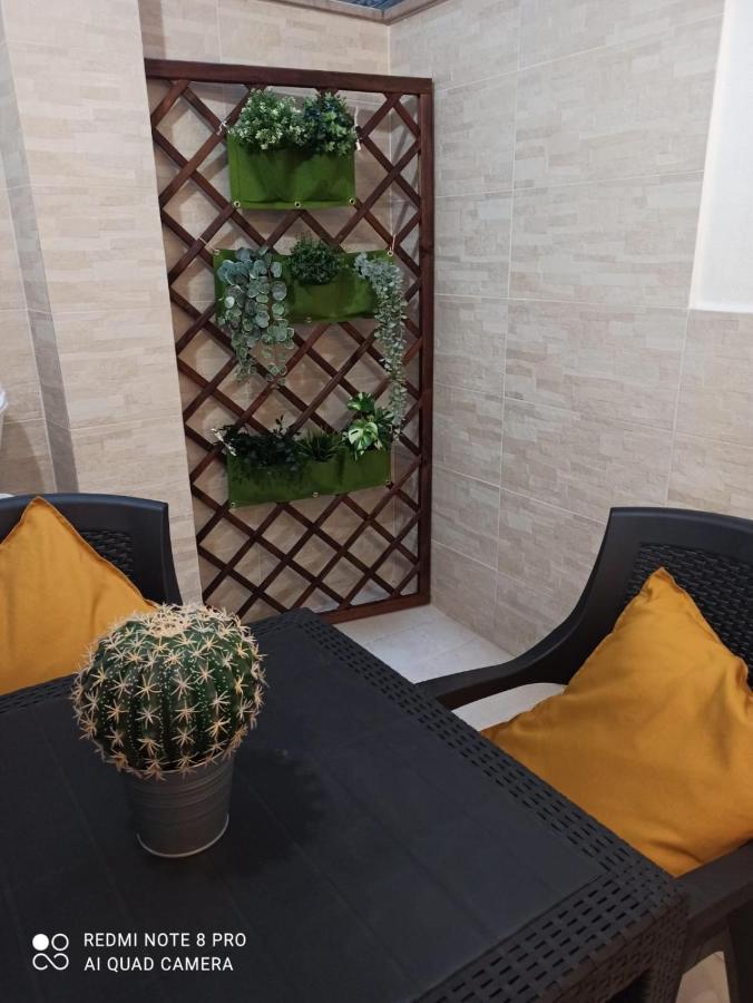 Appartamento Con Cortile A 30 Mt. Dal Mare باري المظهر الخارجي الصورة